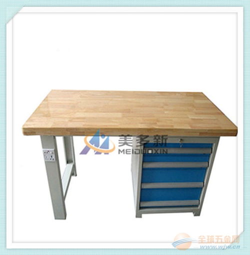 大學(xué)教學(xué)中的防靜電操作臺與仿威圖機(jī)柜 功能、應(yīng)用與重要性